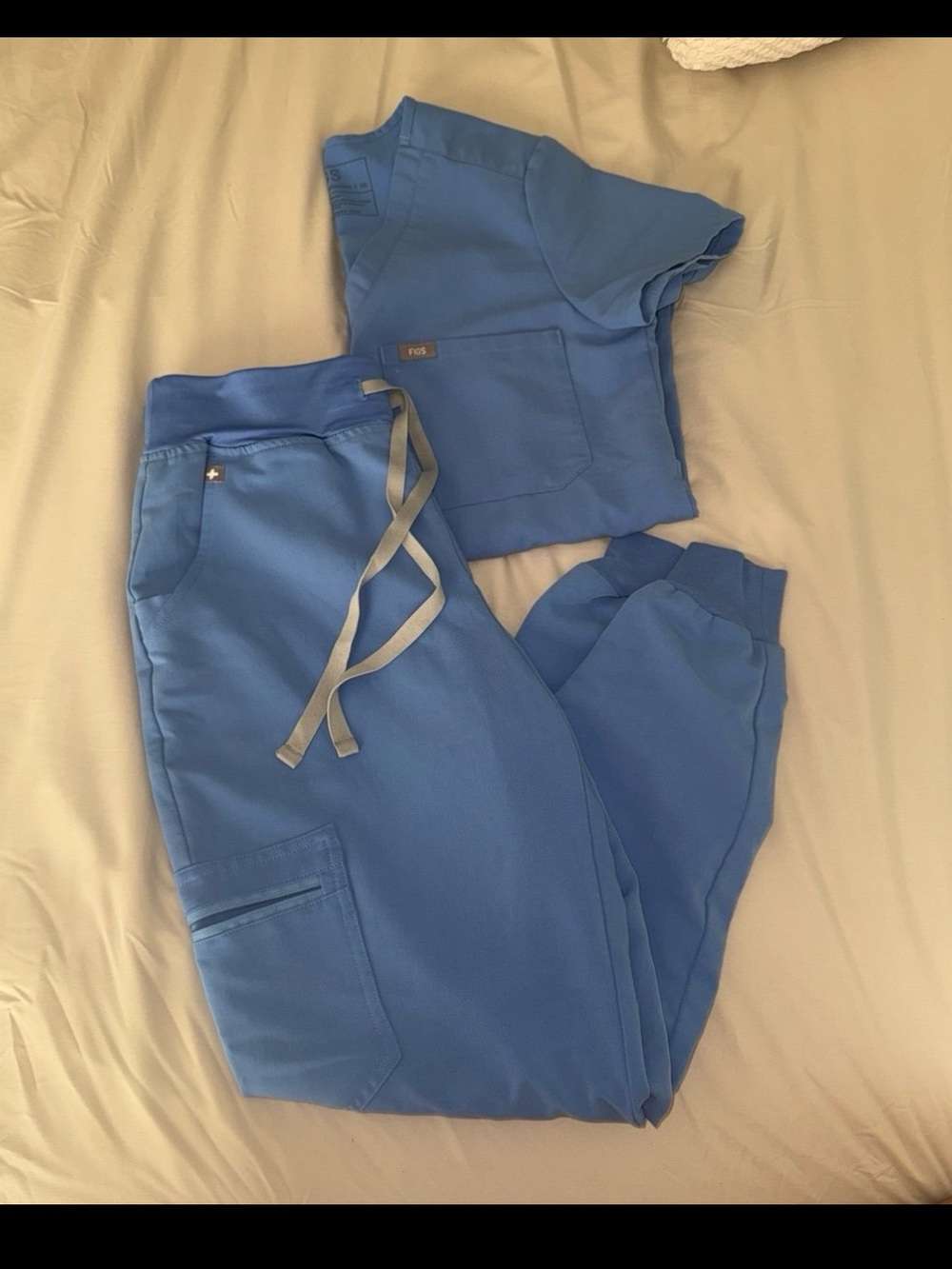 Figs Women's Ceil Blue Scrub Set